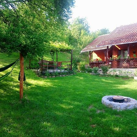 Guest House Little Heaven Užice Eksteriør billede