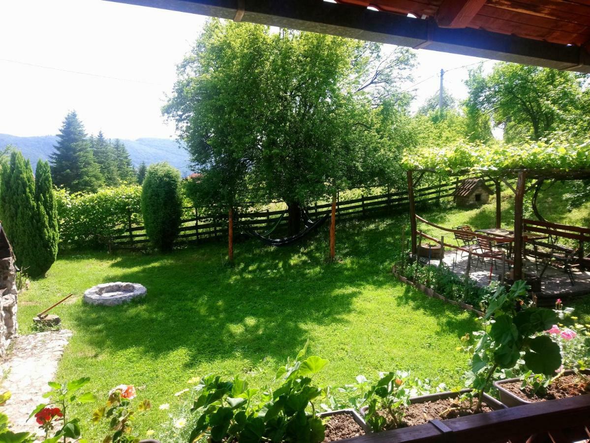 Guest House Little Heaven Užice Eksteriør billede